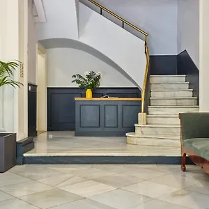 https://casa-cosi-casanova-5.catalonia-hotels.com