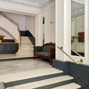https://casa-cosi-casanova-3.catalonia-hotels.com